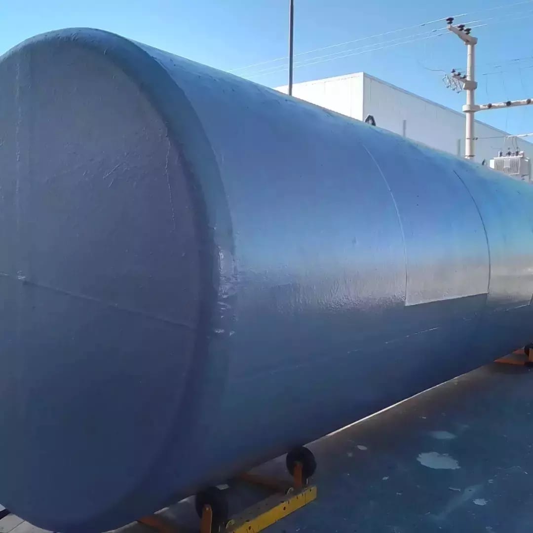 Tanque subterráneo vista general